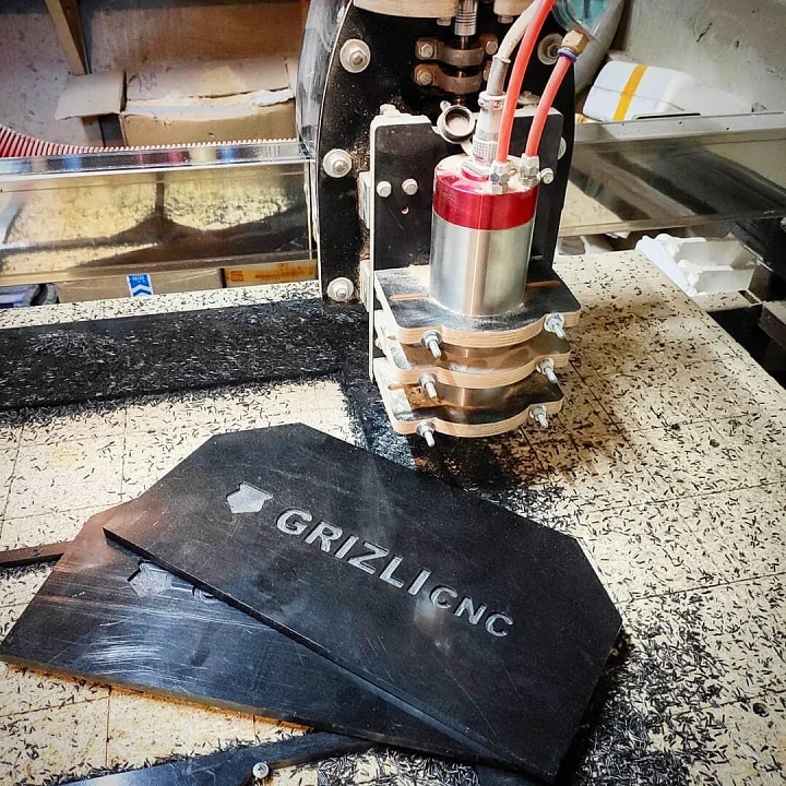 Фрезерный станок с ЧПУ GRIZLI Master 1500x1700 мм