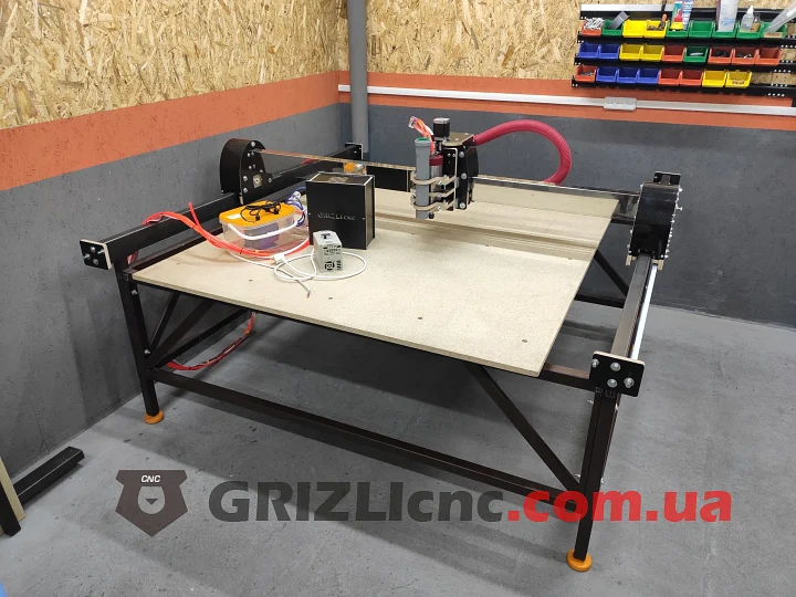 Фрезерный станок с ЧПУ GRIZLI Master 1500х1700мм | Фото: 1