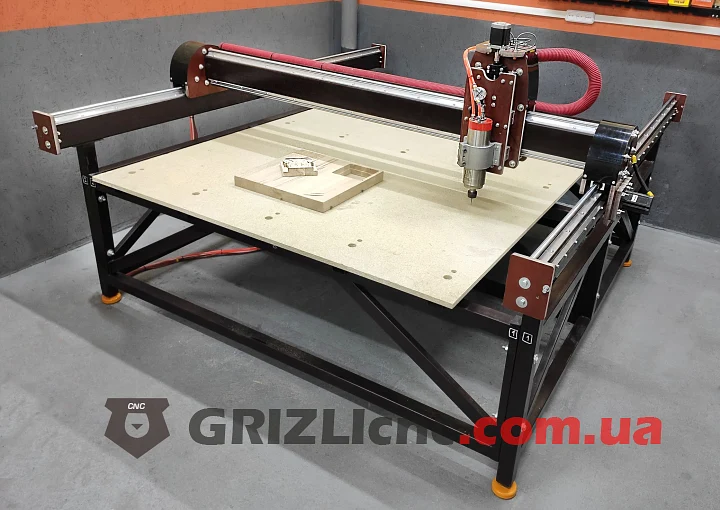 Фрезерный станок с ЧПУ GRIZLI Profi 1500х1500мм | Фото: 1