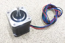 Шаговый двигатель Nema17 0.55Nm 1.7А d5mm